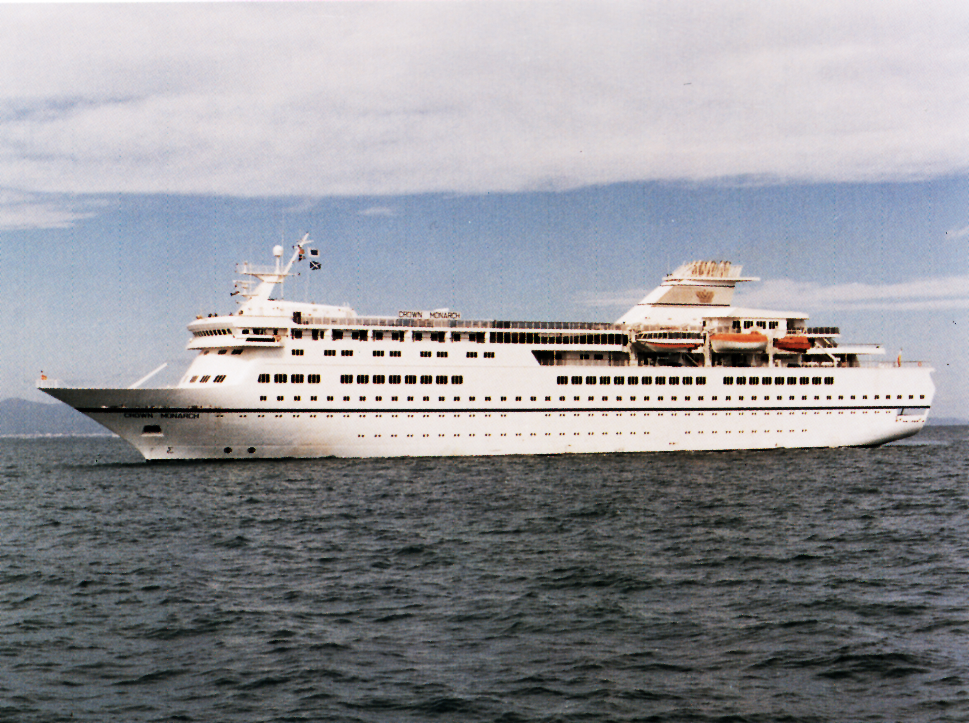 Crown Monarch 1