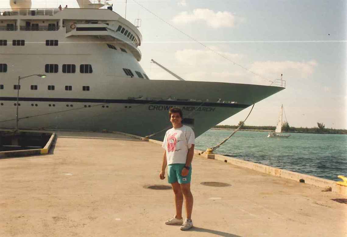 Crown Monarch 9