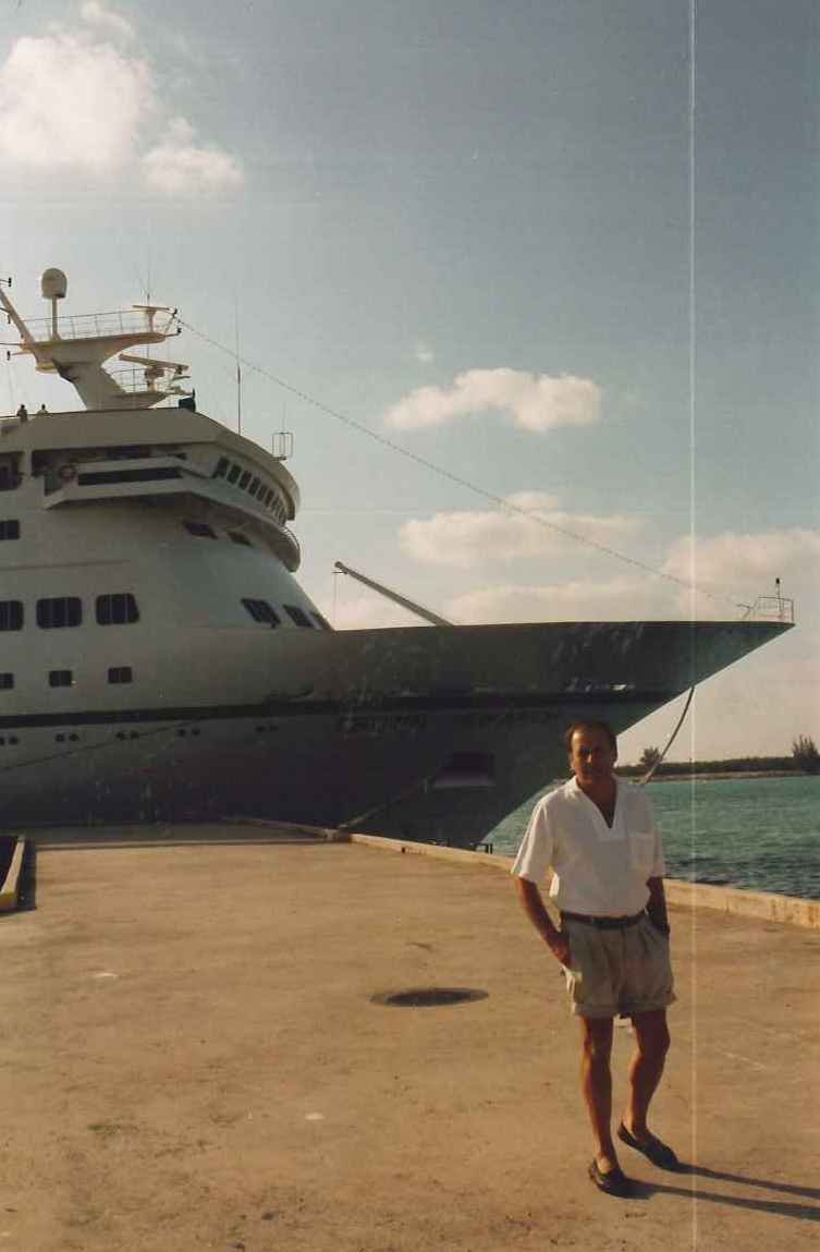 Crown Monarch 11