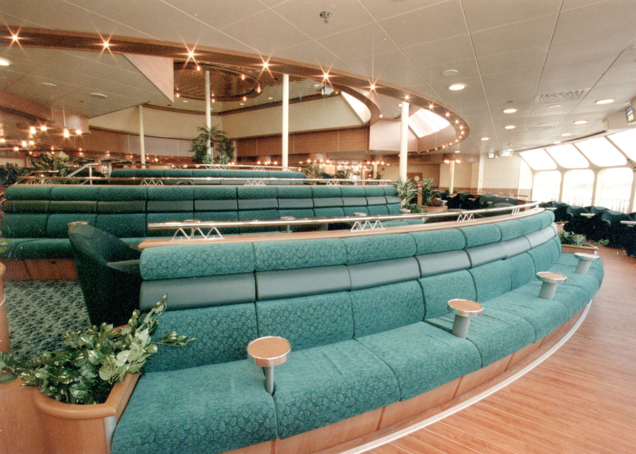 Pacifica 12